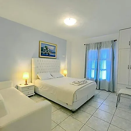 Anna Maria - Vanessa Hotel Glossa